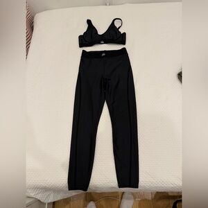 Black Alo Yoga Set